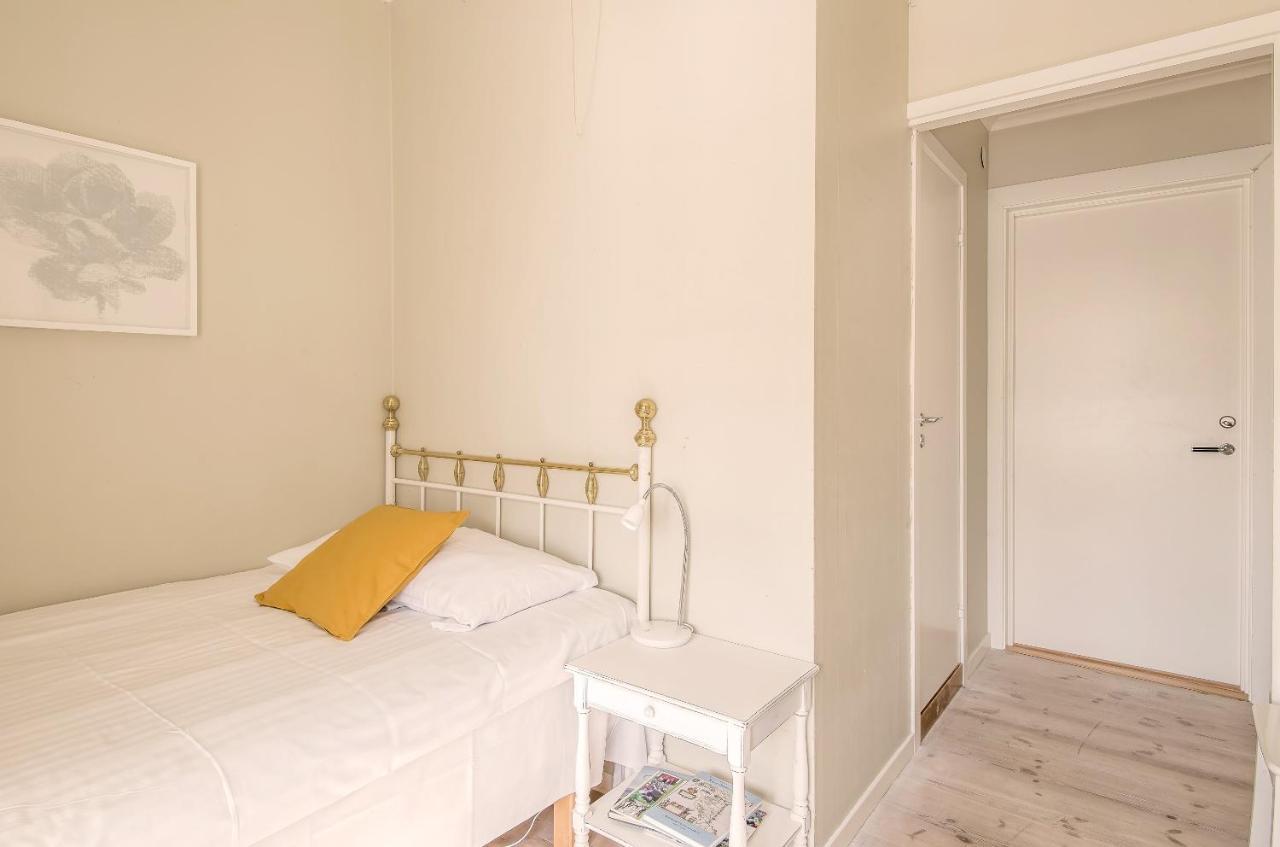 Hotel Wij Traedgardar Ockelbo Zewnętrze zdjęcie