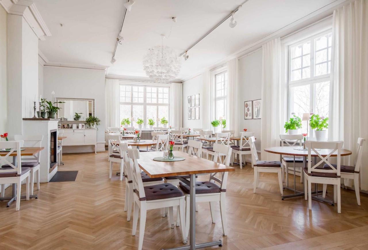 Hotel Wij Traedgardar Ockelbo Zewnętrze zdjęcie